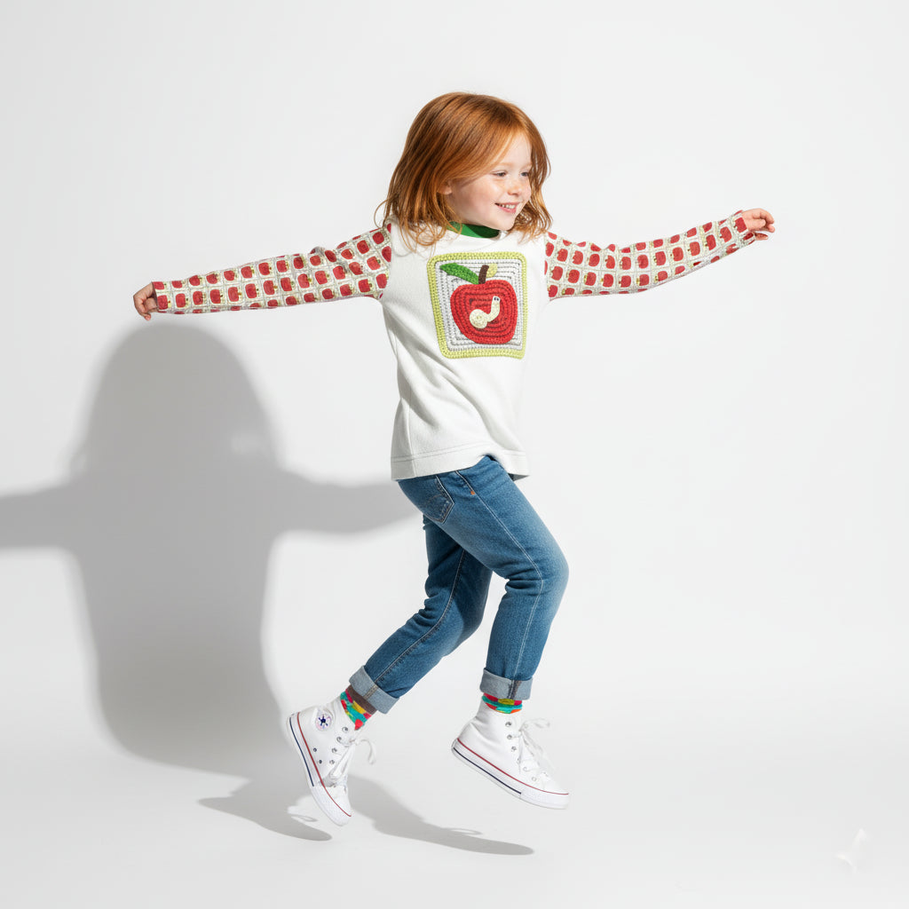 Worm in your Apples Top – Children’s Long Sleeve T-Shirt